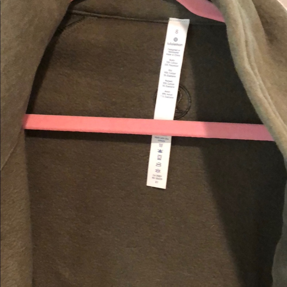 Lululemon jacket - Picture 2 of 3